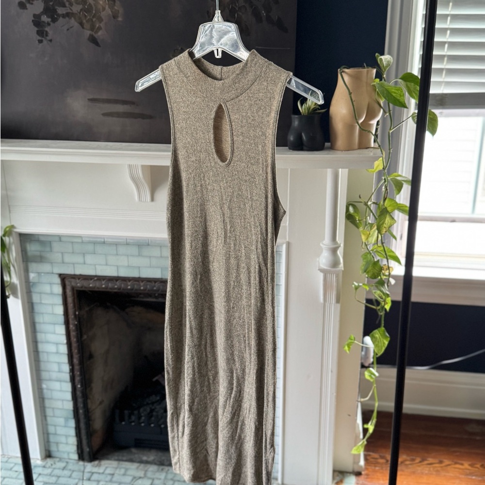 Acemi Backless Sleeveless Dress in Tan